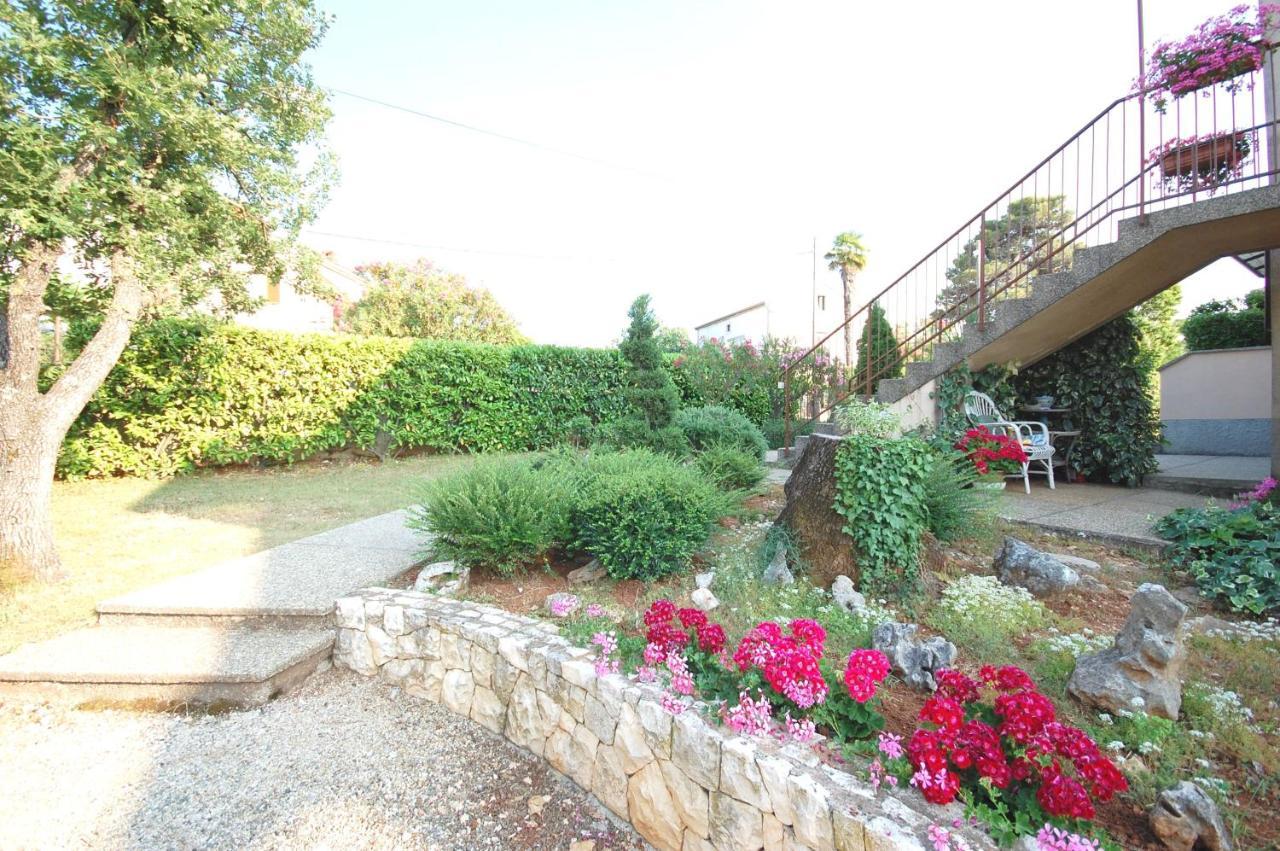 Apartment Jelka Malinska Bagian luar foto