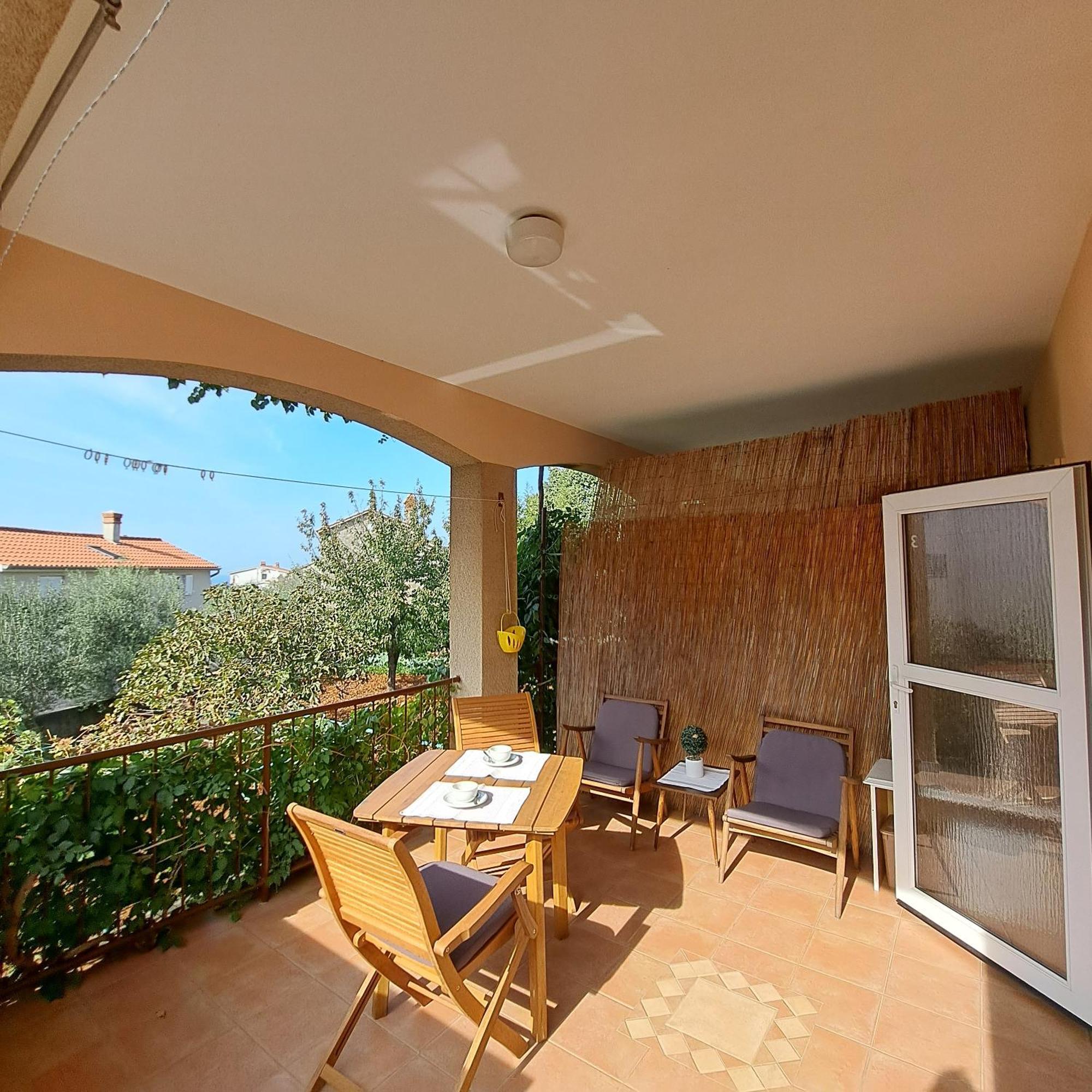 Apartment Jelka Malinska Bagian luar foto